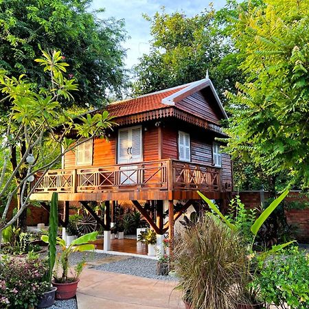 The Little Vegan Homestay Phumi Banteay Srei Екстер'єр фото