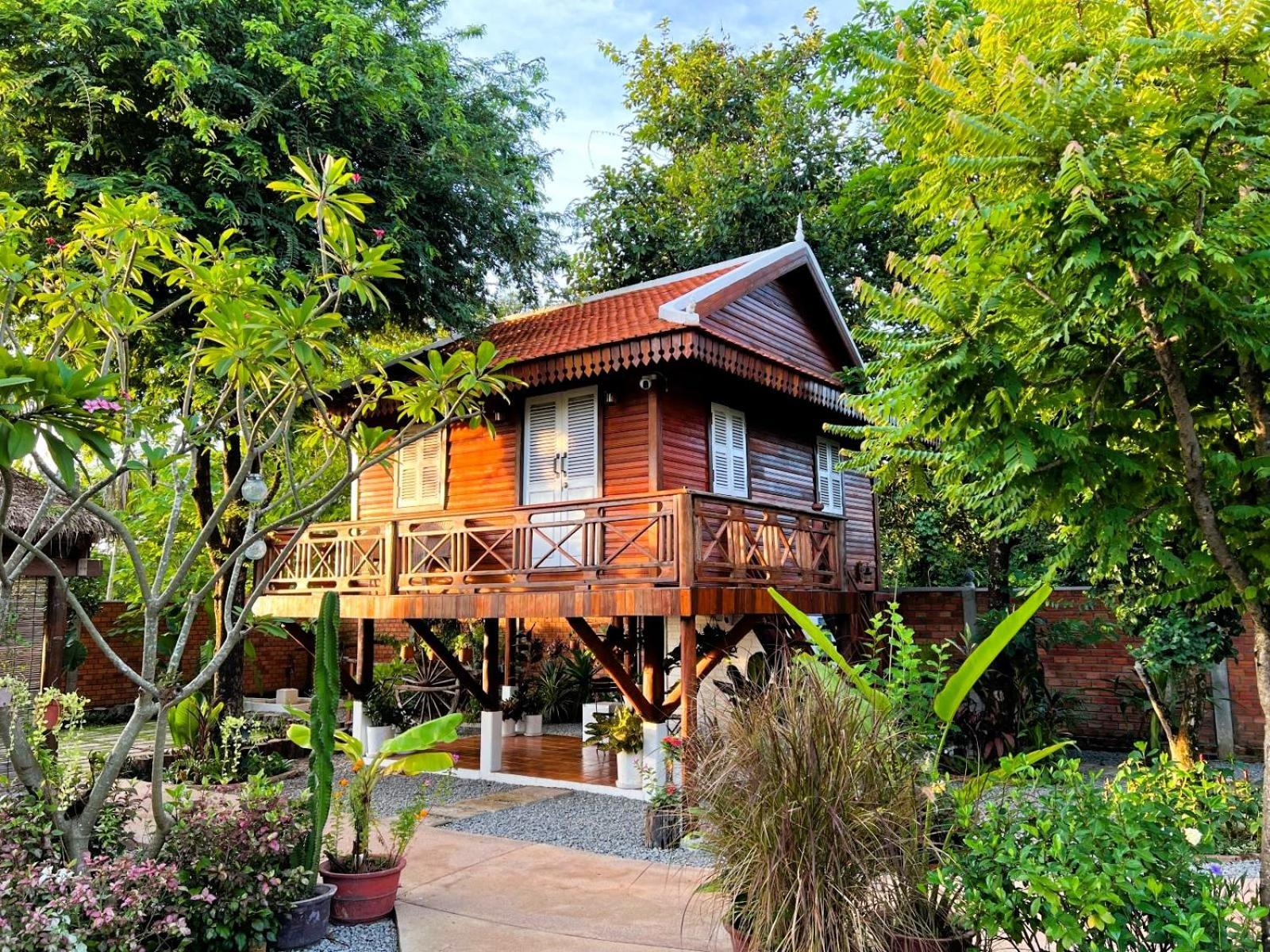 The Little Vegan Homestay Phumi Banteay Srei Екстер'єр фото